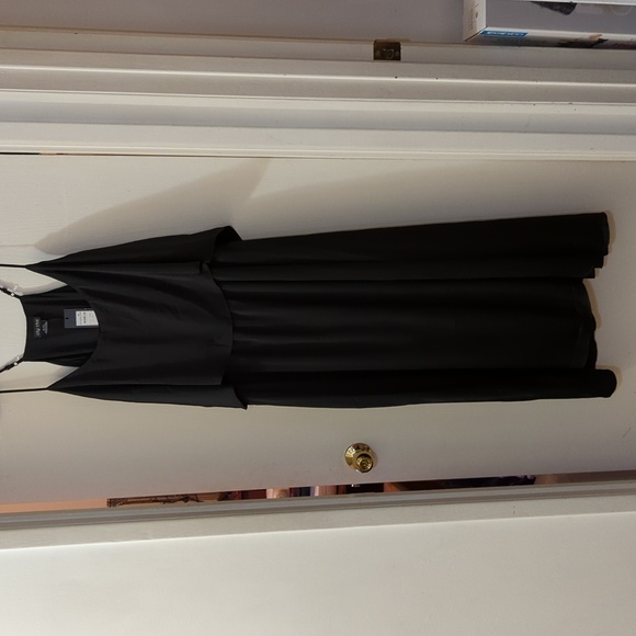 City Chic Silky Black Midi Dress - Picture 1 of 4
